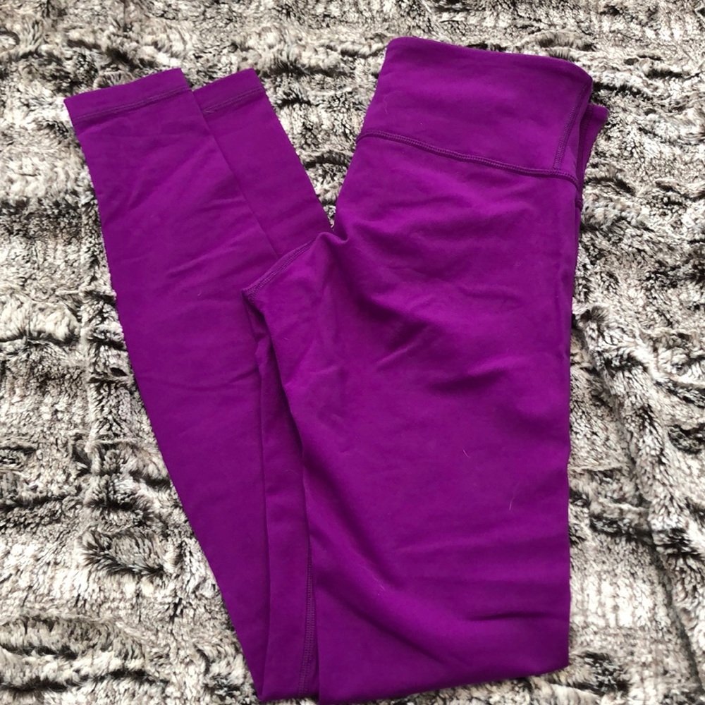 Luluemon Wunder Under Pants Sz 6